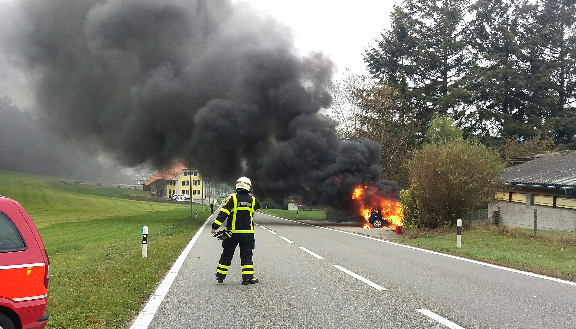 011118_reg_brand_auto_oftringen_zvg