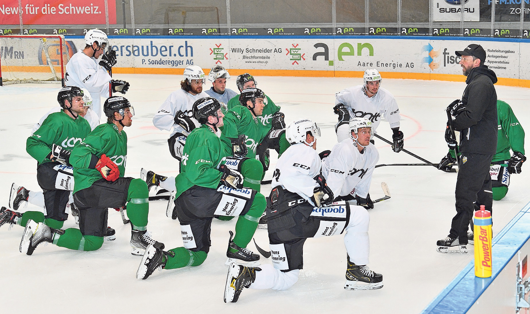 Erstes Eistraining EHCO EHC Olten Saison 2021/2022 mit neuem Trainer Lars Leuenberger