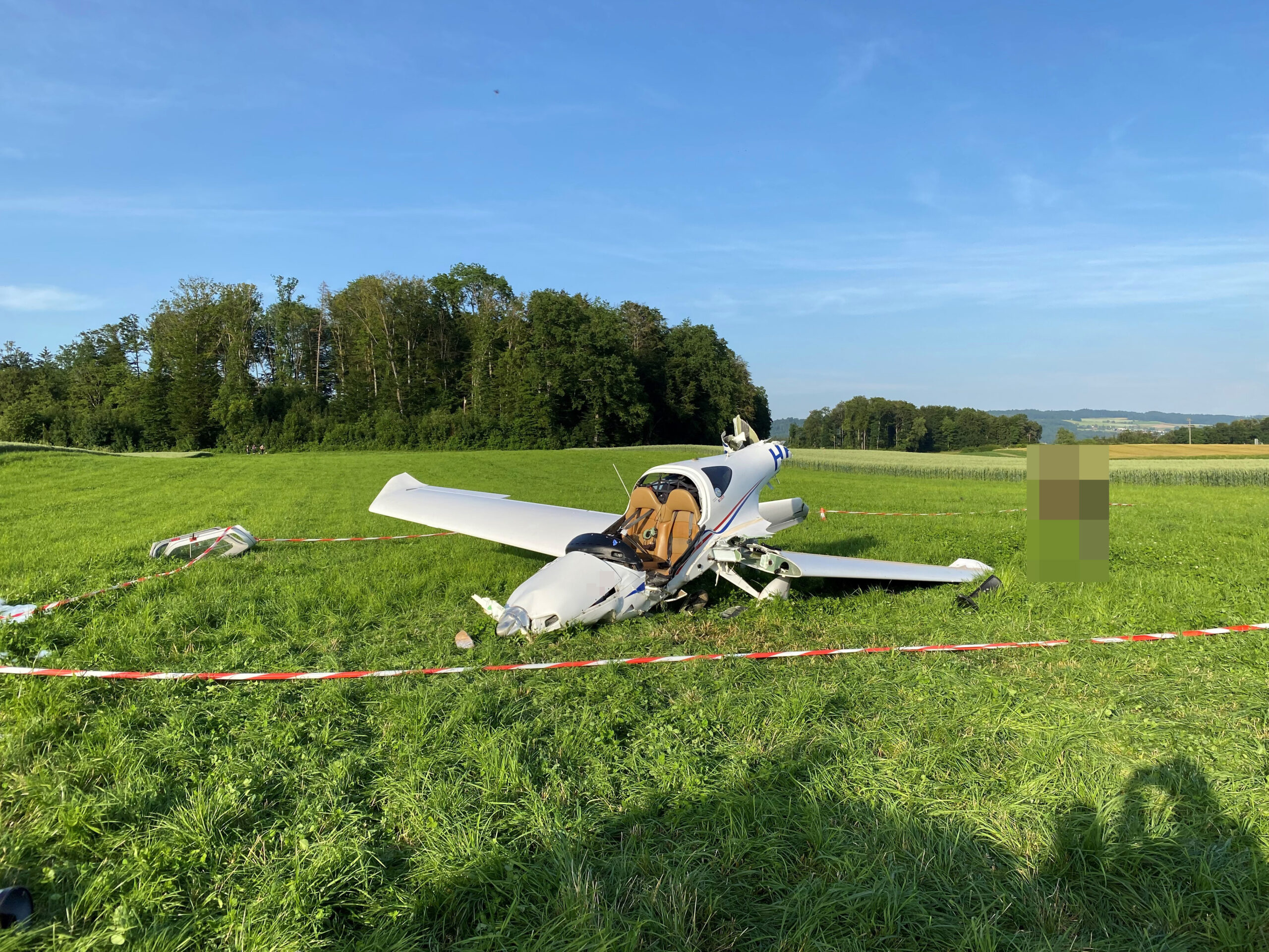 200618_FlugzeugabsturzBirrfeld