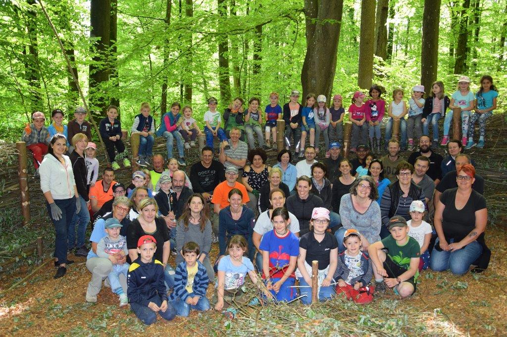 300418_reg_waldsofa_walterswil2_egu