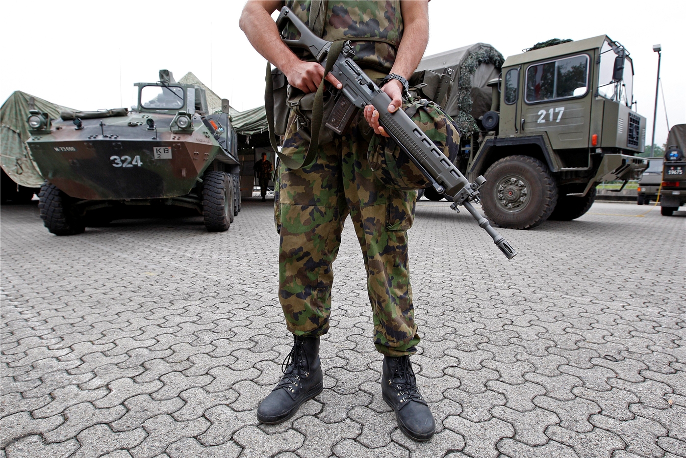 750_0008_4789960_armee_kaserne