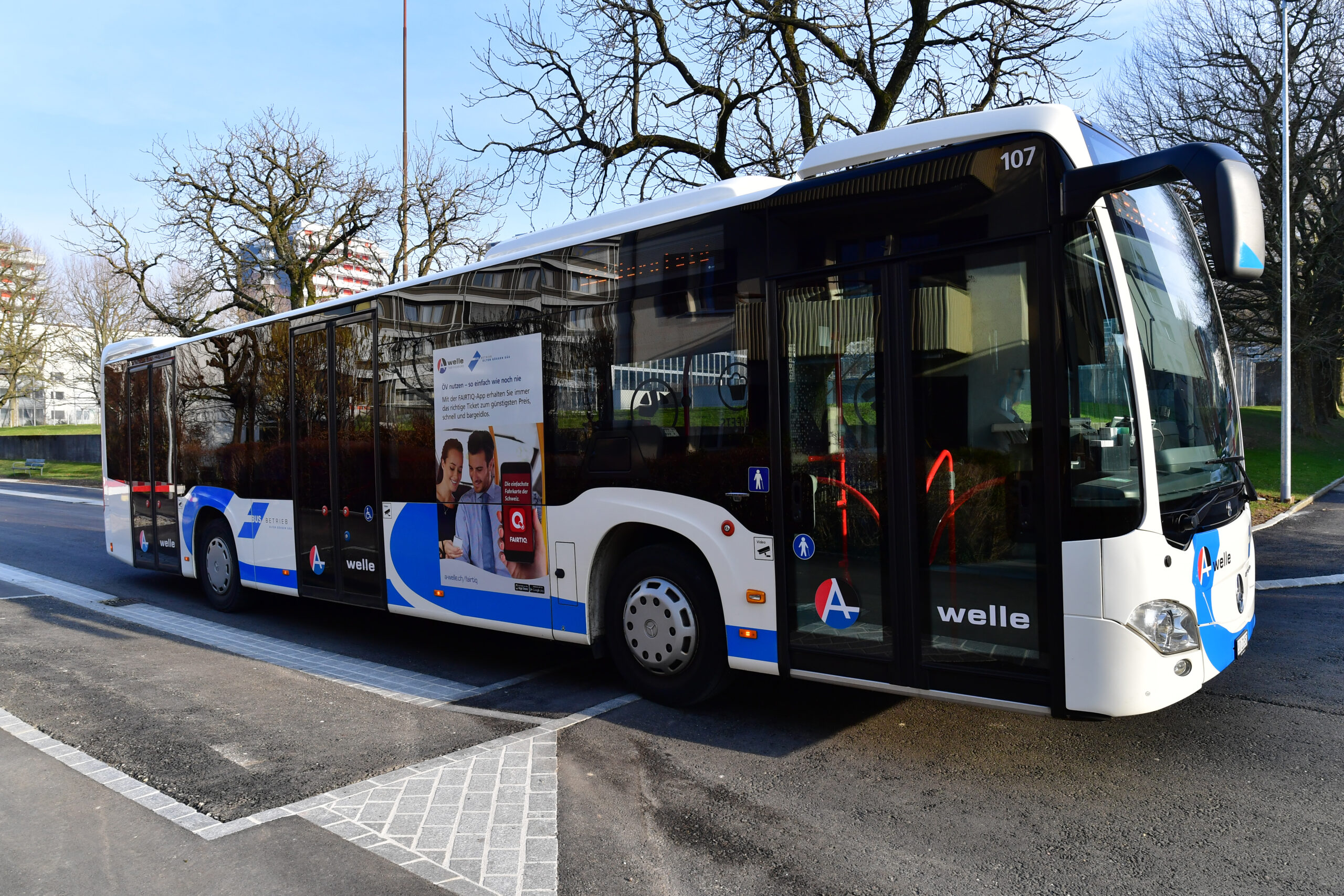 Bus_Perry