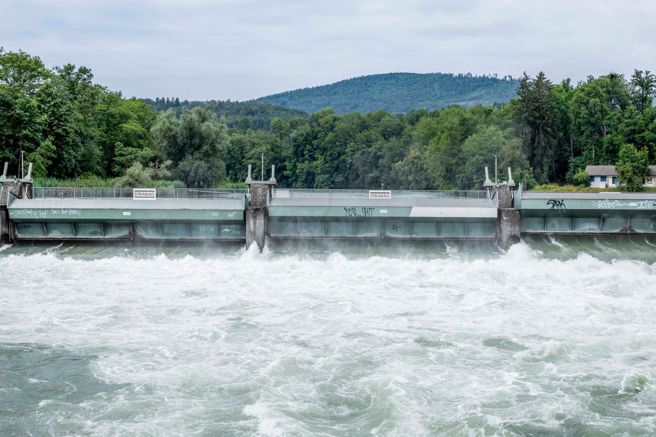 Hochwasser_Aare_Brittagut