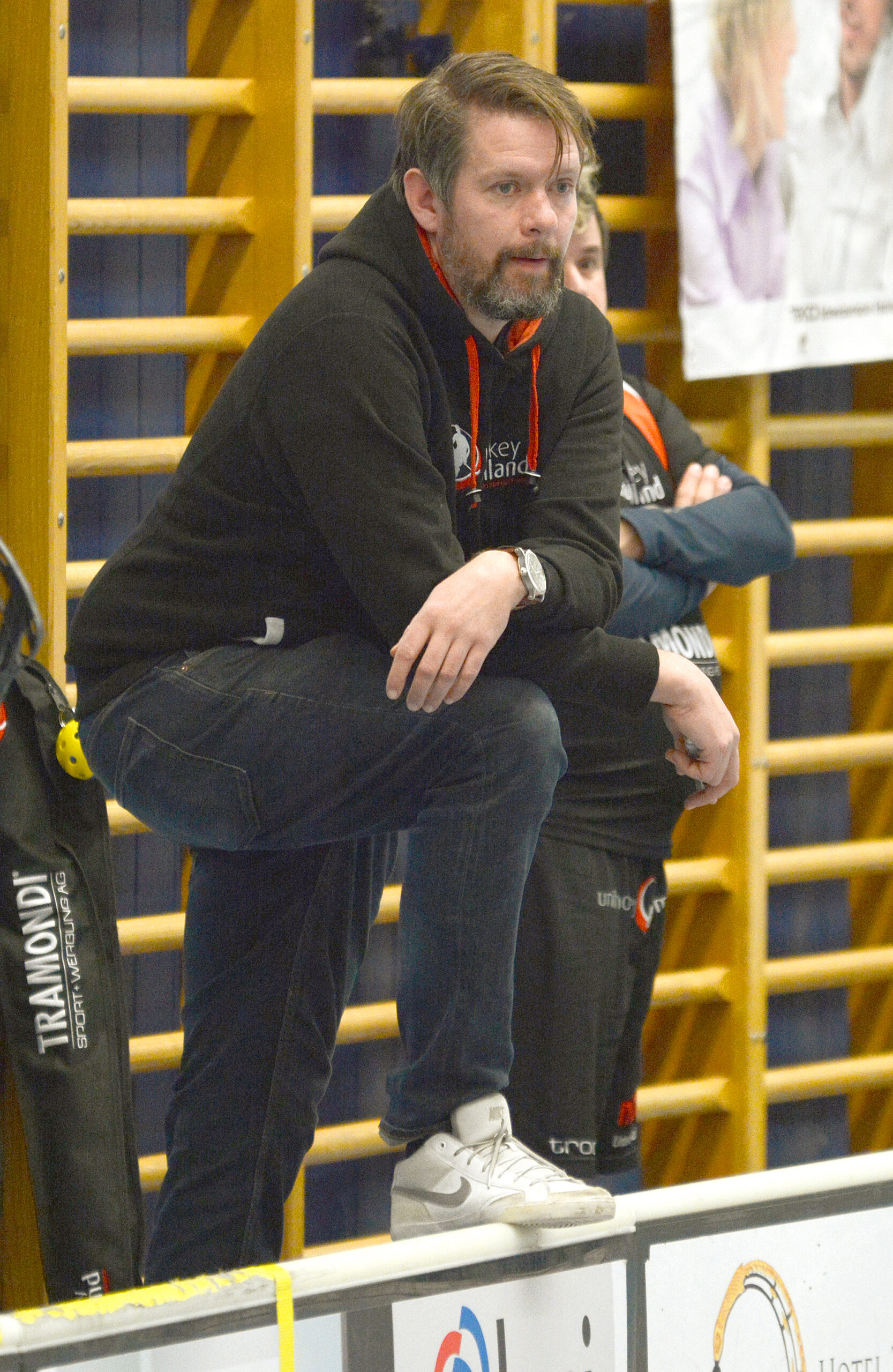 Unihockey
Mittelland - Waldenburg
Björn Karlen
November 2019