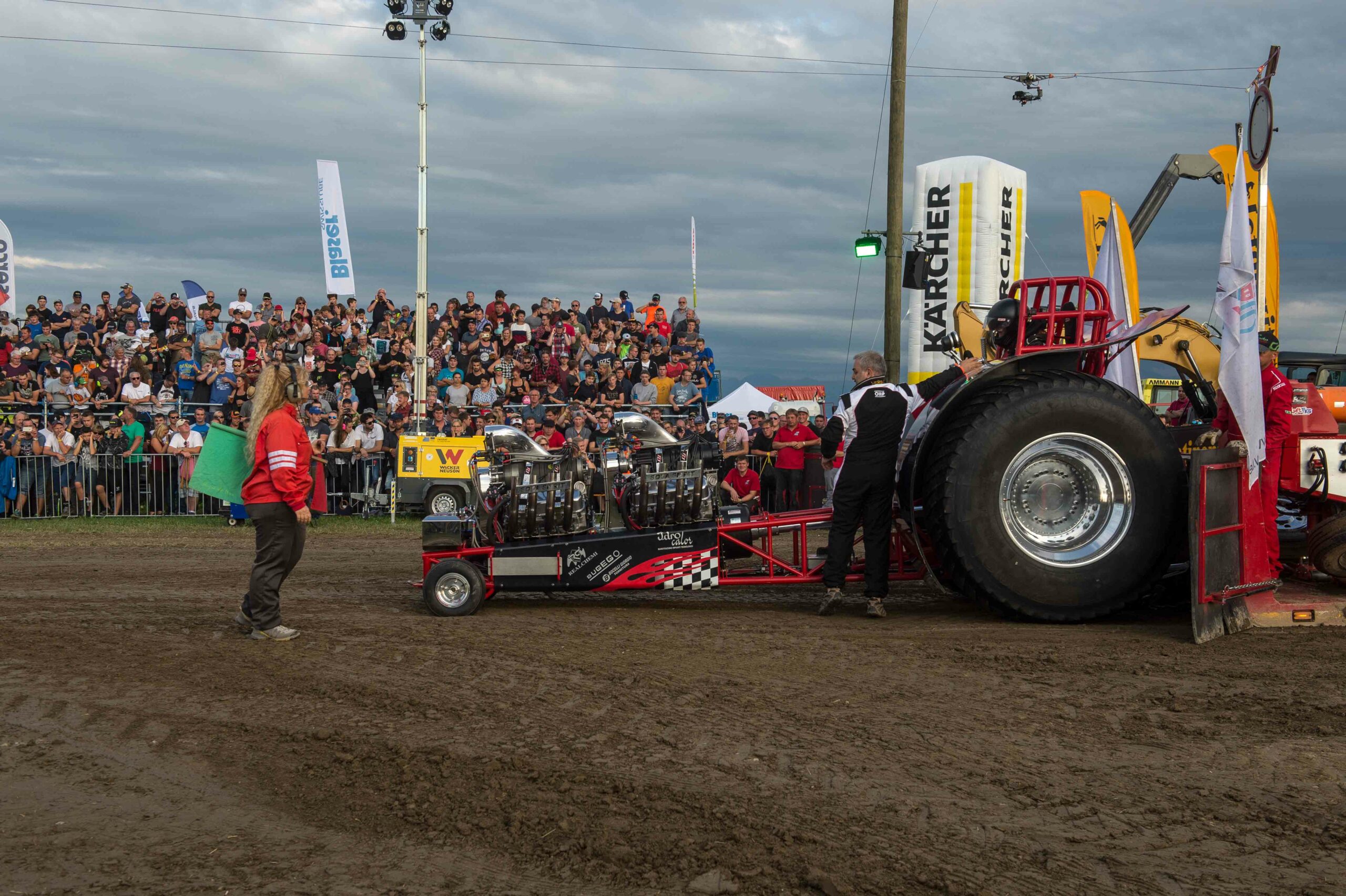 Tractor Pulling