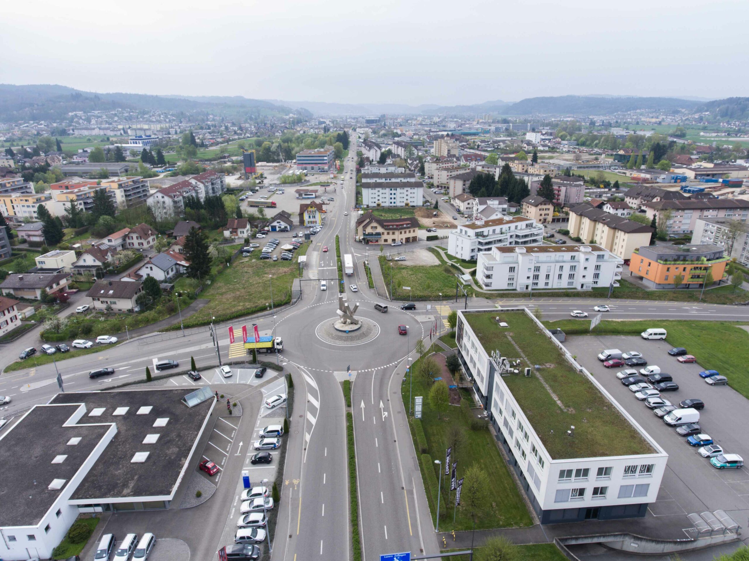 Oftringen aus der Luft, aufgenommen im April 2017
