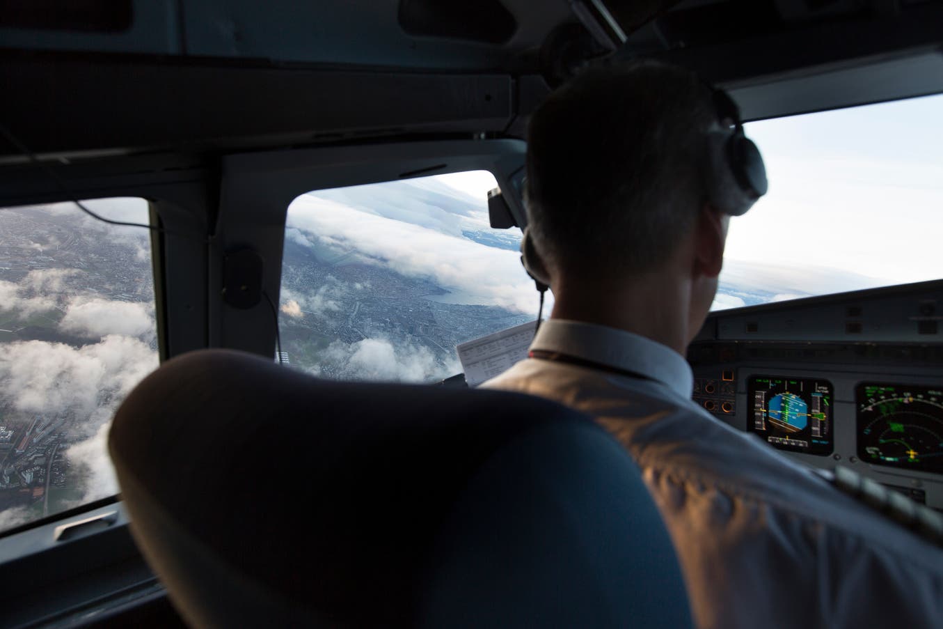 Pilot_Cockpit_Key