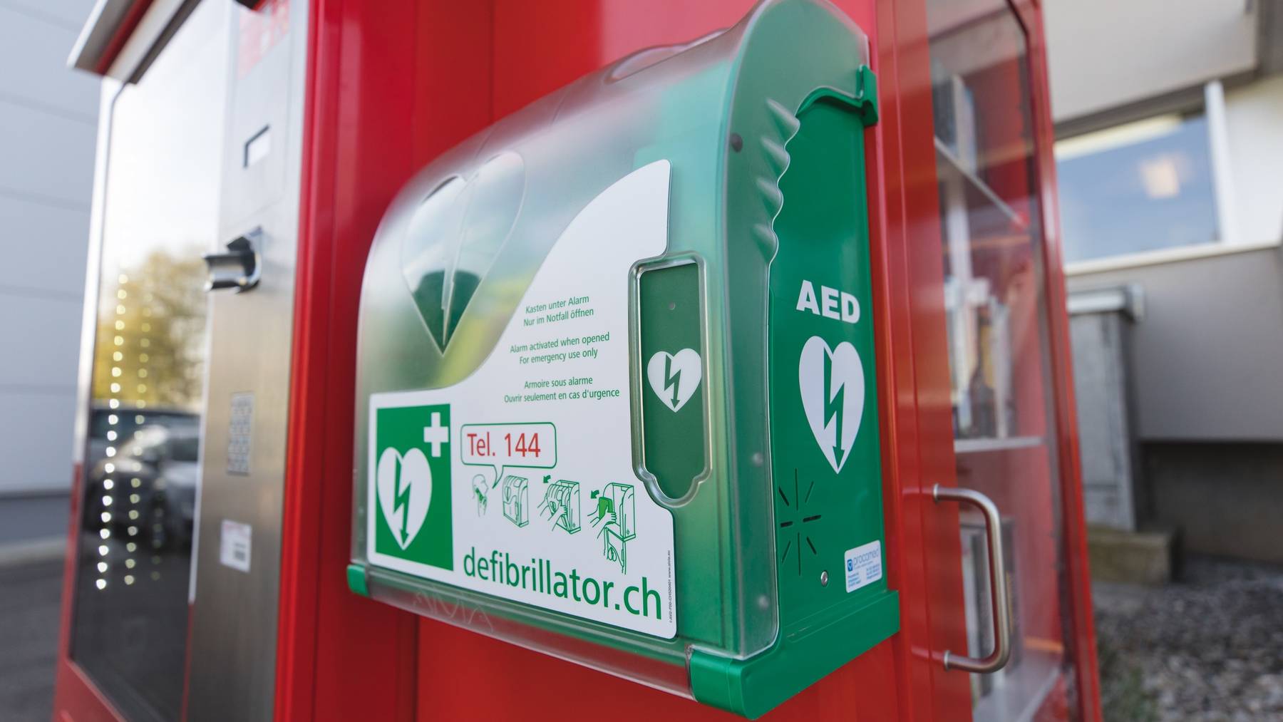 Selecta_Defibrillator