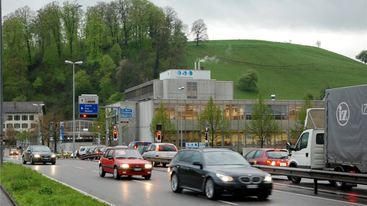 a1zubringer_lenzburg