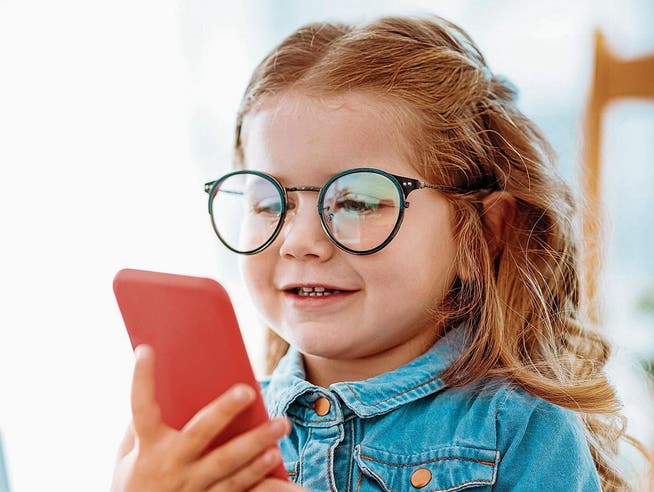 brille_kind_getty
