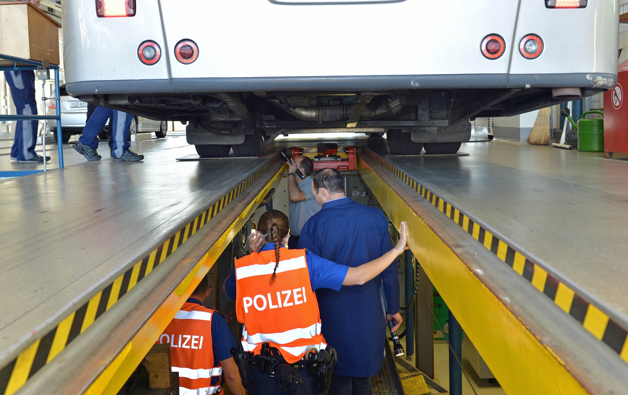 carkontrolle_luzerner_polizei