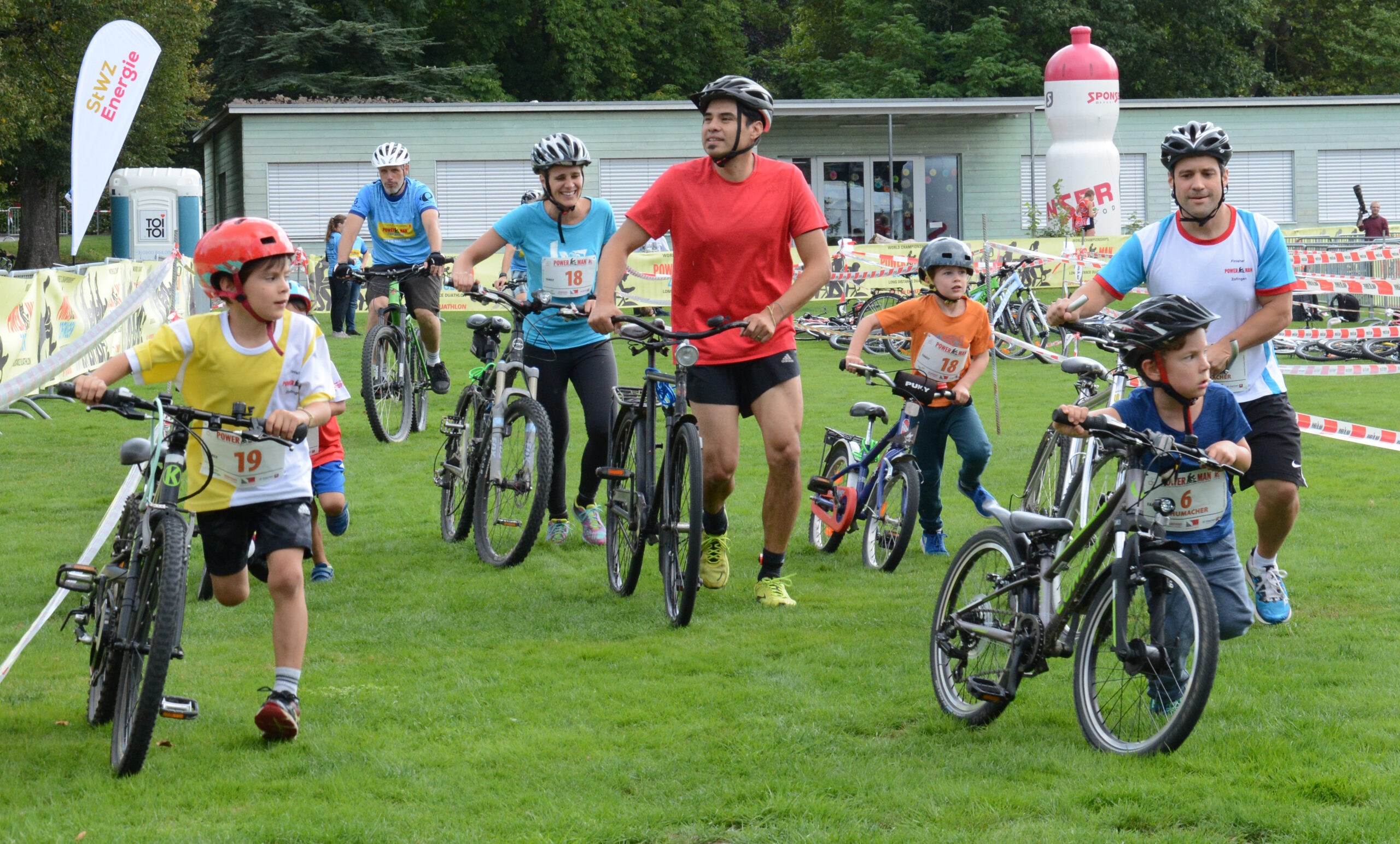 Duathlon
Powerman Zofingen
Kids und Charity
Kategorie Family
September 2019