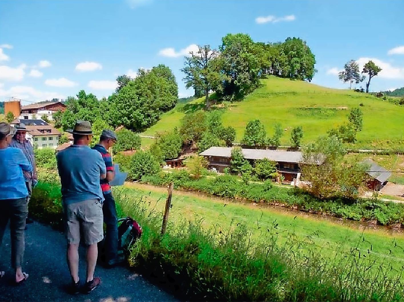 Suhrental Die begradigte Suhre ab Luzerner Kantonsgrenze soll revitalisiert werden. (Bild: ZVG)