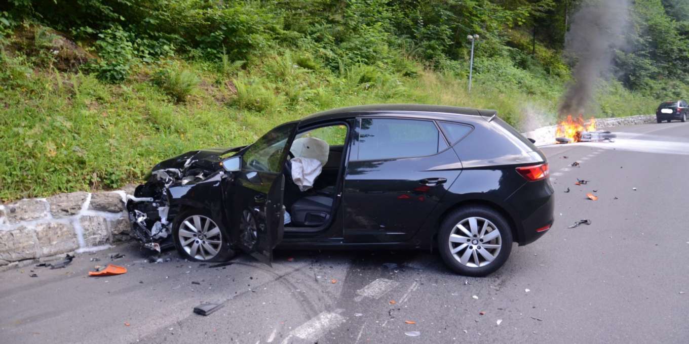 verkehrsunfall-in-engelberg-ow1