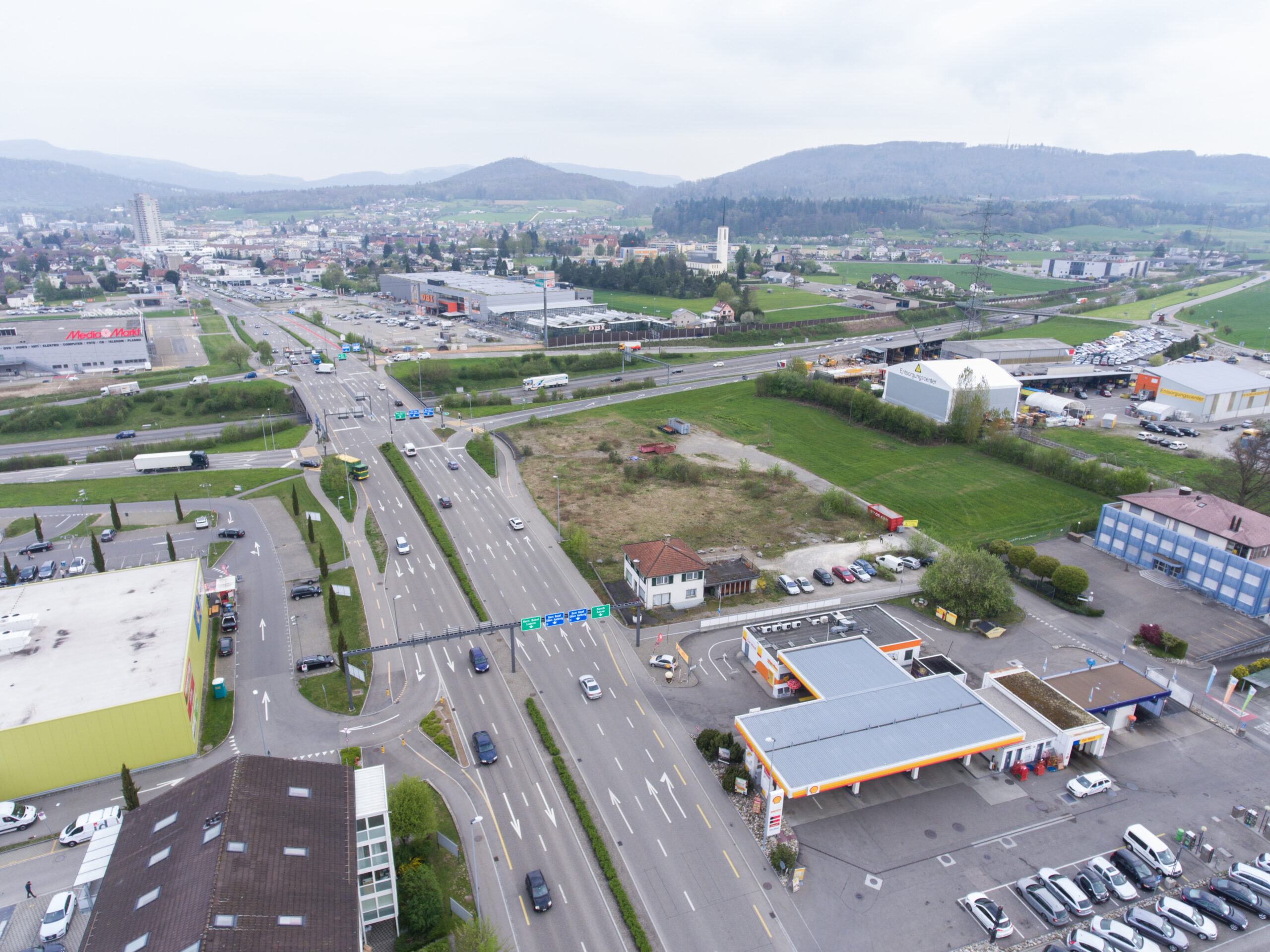 Oftringen aus der Luft, aufgenommen im April 2017