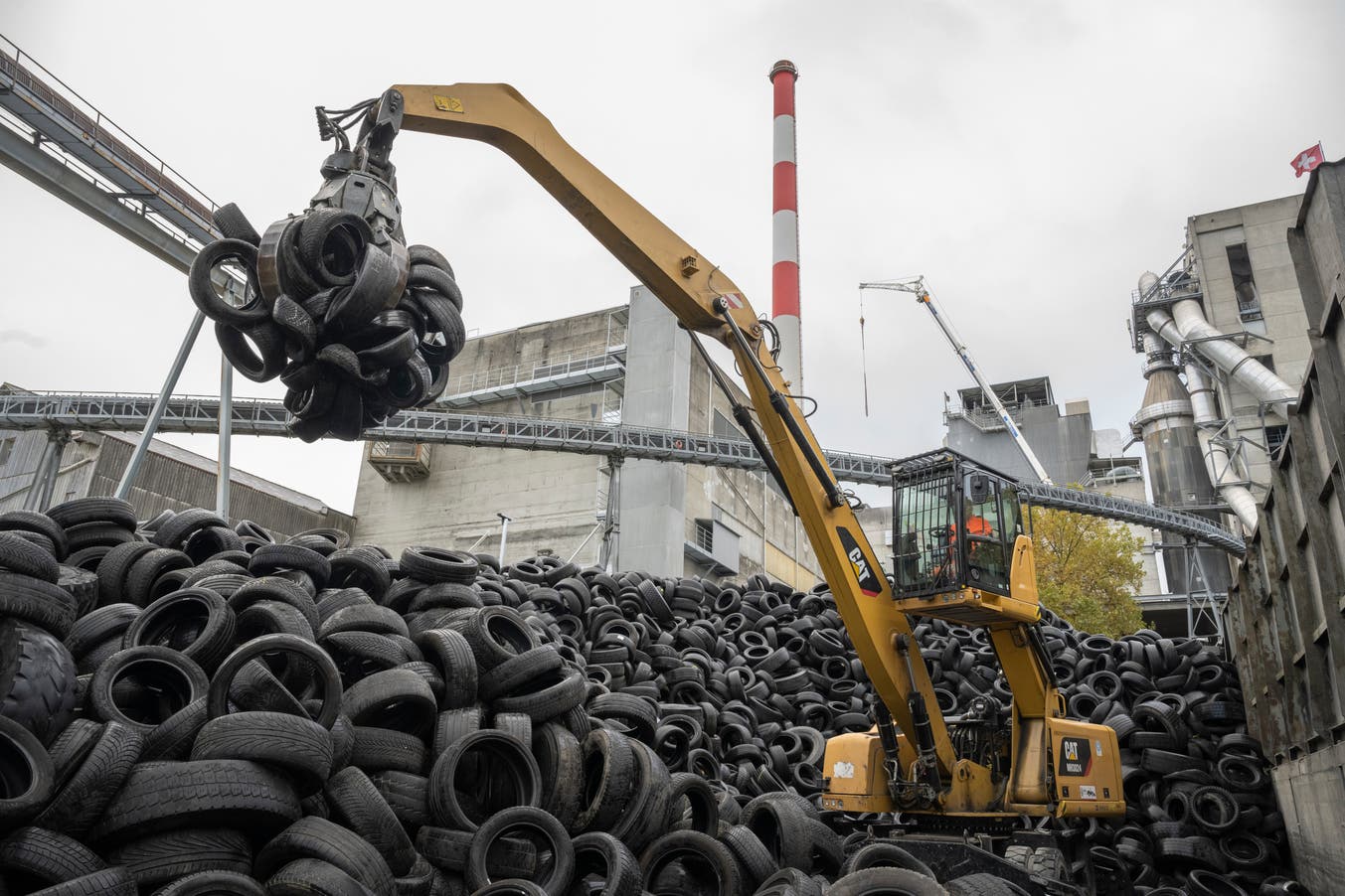 pneus_Jura_Cement